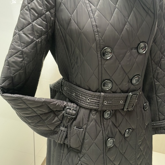 Burberry Diamond Quilted Nylon Coat!!!! - Picture 4 of 13